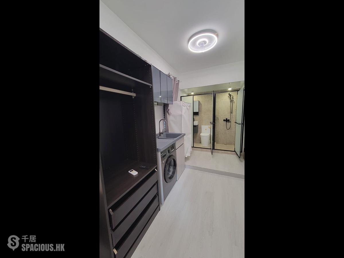 Wan Chai - Golden Jubilee House 01