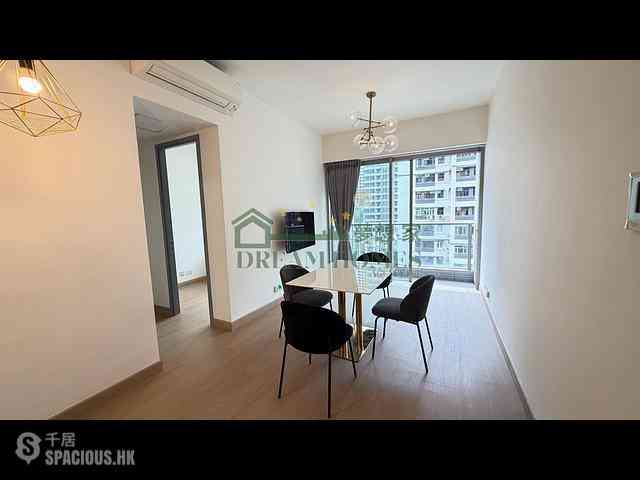Sai Ying Pun - Island Crest 04