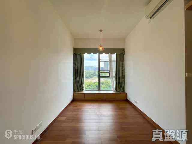 Tseung Kwan O - The Papillons Block 1 04