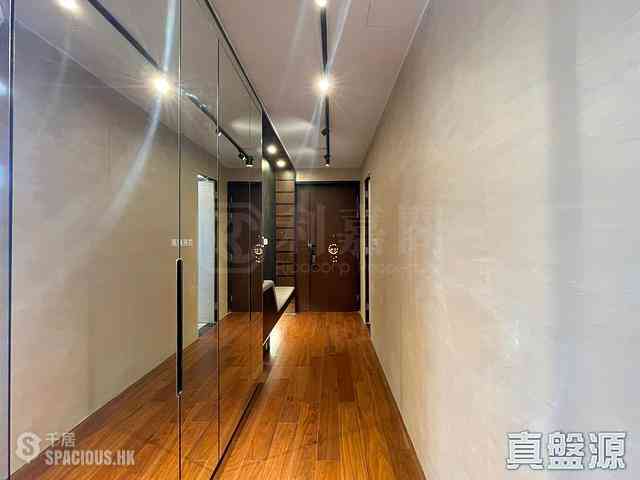Tseung Kwan O - The Papillons Block 1 08