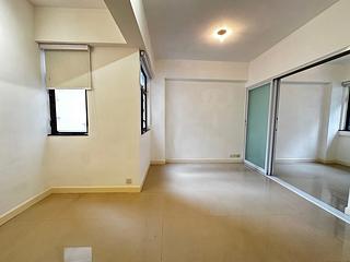 Happy Valley - Yik Yam Building (Mansion) 03