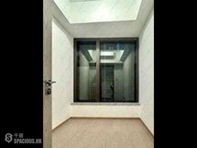Wong Chuk Hang - The Southside Phase 3B Blue Coast Tower 2B 02