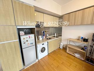 Sai Ying Pun - Island Crest 05