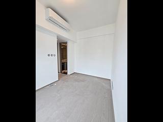 Wong Chuk Hang - The Southside Phase 3B Blue Coast Tower 2B 07