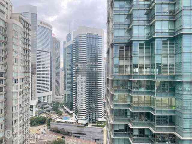 Wan Chai - Eight Star Street 08