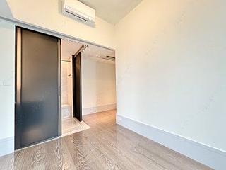 Wan Chai - Eight Star Street 13