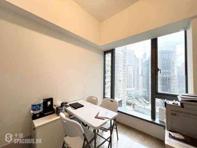 Wan Chai - Eight Star Street 15