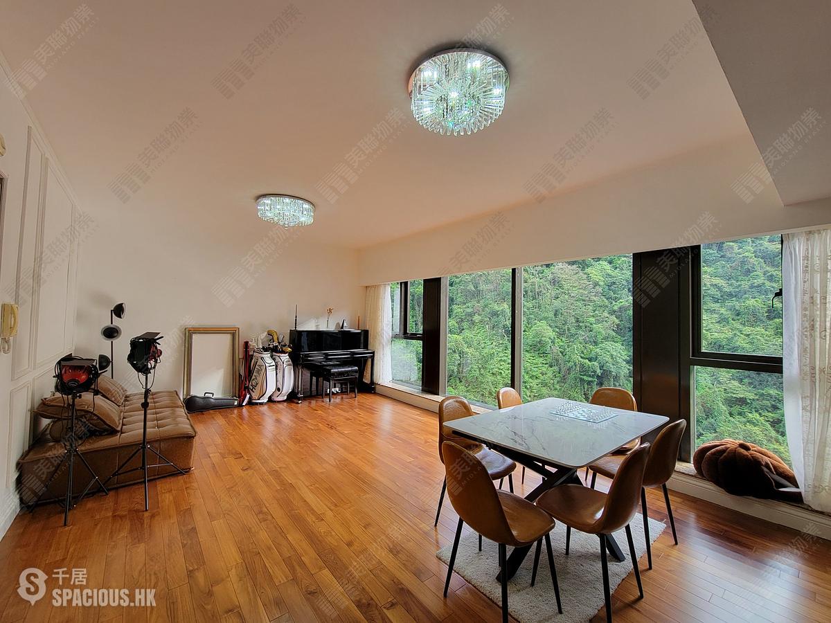 Mid Levels Central - Tavistock II 01