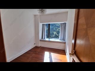Mid Levels Central - Tavistock II 04