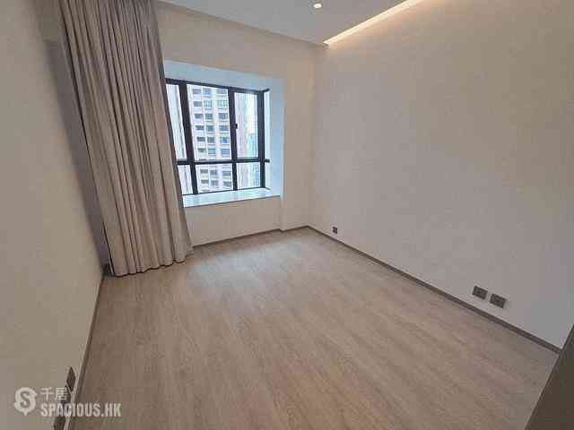 Mid Levels Central - Dynasty Court 15