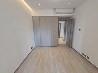 Mid Levels Central - Dynasty Court 16
