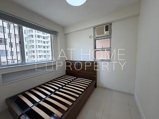 Sai Ying Pun - King Ming Mansion 03
