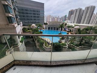 Yau Ma Tei - The Coronation Tower 5 02