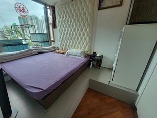 Yau Ma Tei - The Coronation Tower 5 04