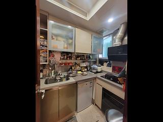 Yau Ma Tei - The Coronation Tower 5 07