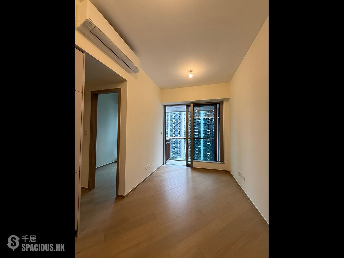 Lohas Park - Lohas Park Phase 11C Villa Garda II 01