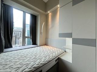 Wan Chai - The Avenue Phase 2 11