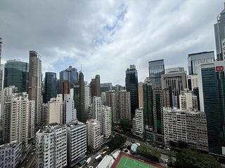 Wan Chai - The Avenue Phase 2 03