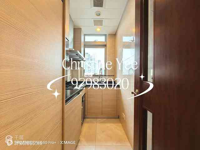 Wan Chai - The Avenue 06
