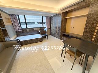 Sheung Wan - 28-30, Queen Street 03