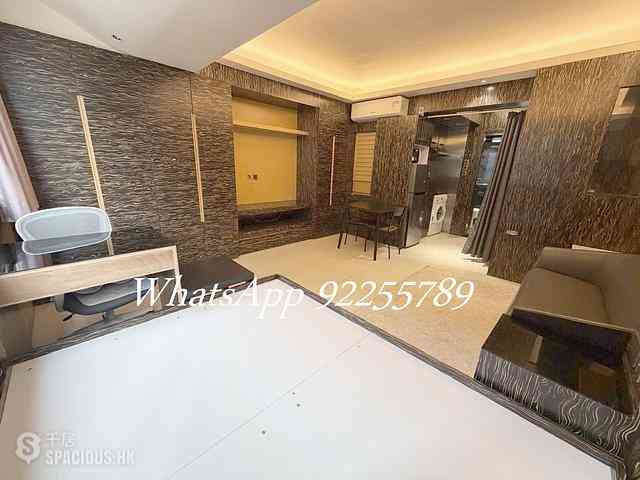 Sheung Wan - 28-30, Queen Street 01
