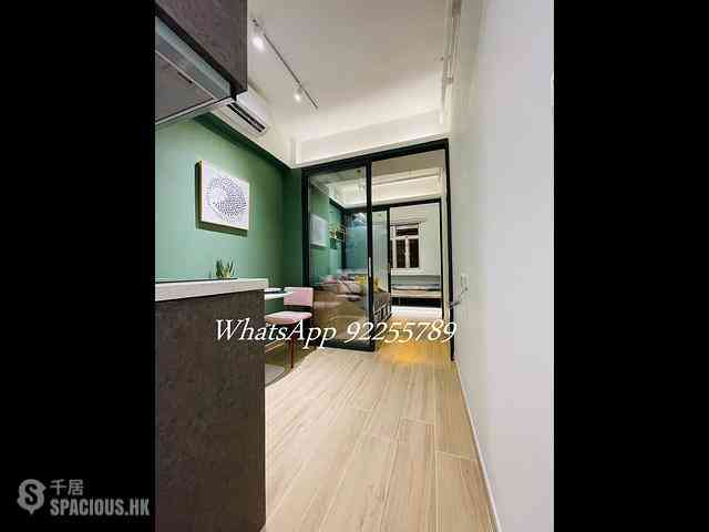 Sheung Wan - 114, Des Voeux Road West 02