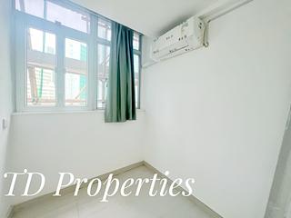 Causeway Bay - Lai Yuen Apartments 04