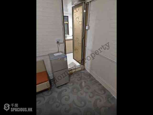 Mong Kok - Chun Yee Building 04