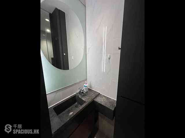 Quarry Bay - Novum East 08