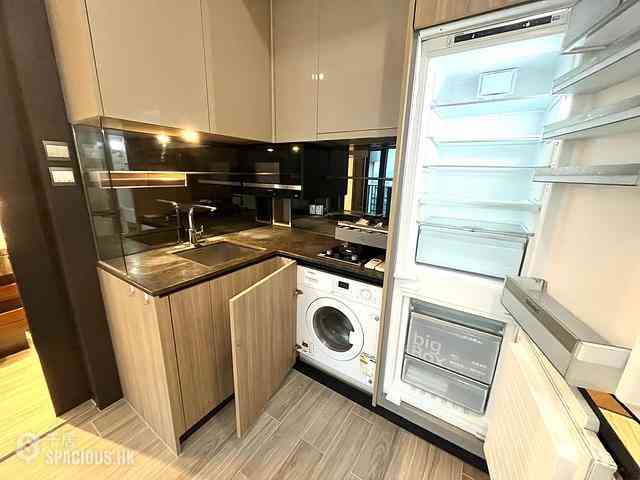 Quarry Bay - Novum East 03