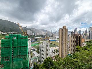Happy Valley - Broadwood Twelve 04