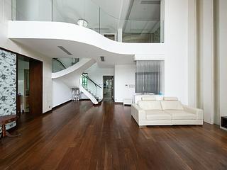Mid Levels Central - Regal Crest 02