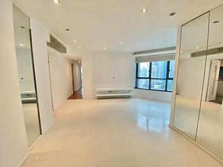 Mid Levels West - 80 Robinson Road 04