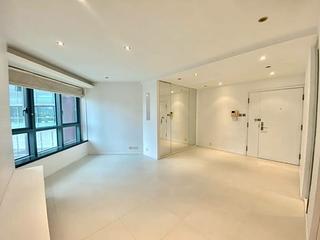Mid Levels West - 80 Robinson Road 07