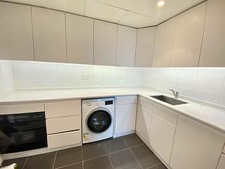 Mid Levels West - 80 Robinson Road 14