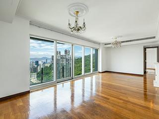 Tai Hang - The Legend 03