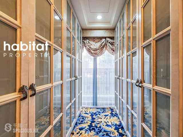 Sai Ying Pun - The Babington 09
