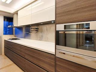 Wong Chuk Hang - Marinella 05