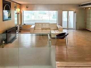 Mid Levels Central - Garden Terrace 04