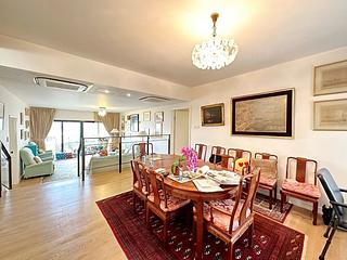 Mid Levels Central - Garden Terrace 05