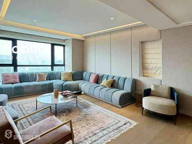 Mid Levels East - Hong Villa 01