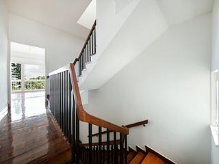 Chung Hom Kok - 30-36, Horizon Drive 05