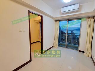 Kennedy Town - The Merton Tower 3 05