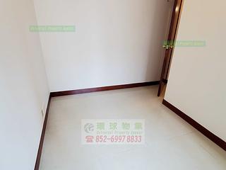 Kennedy Town - The Merton Tower 1 07