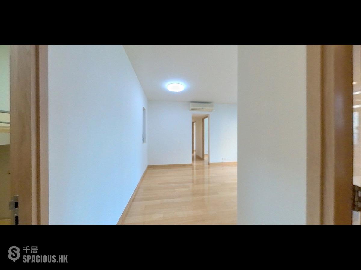 Sai Ying Pun - Island Crest Block 2 01