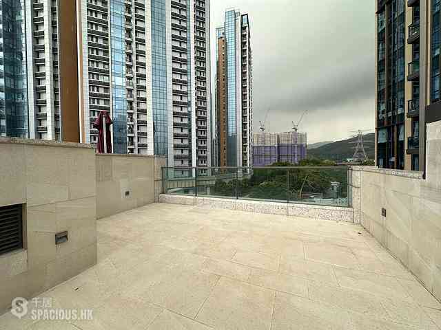 Kam Tin - Crescent Green House 14