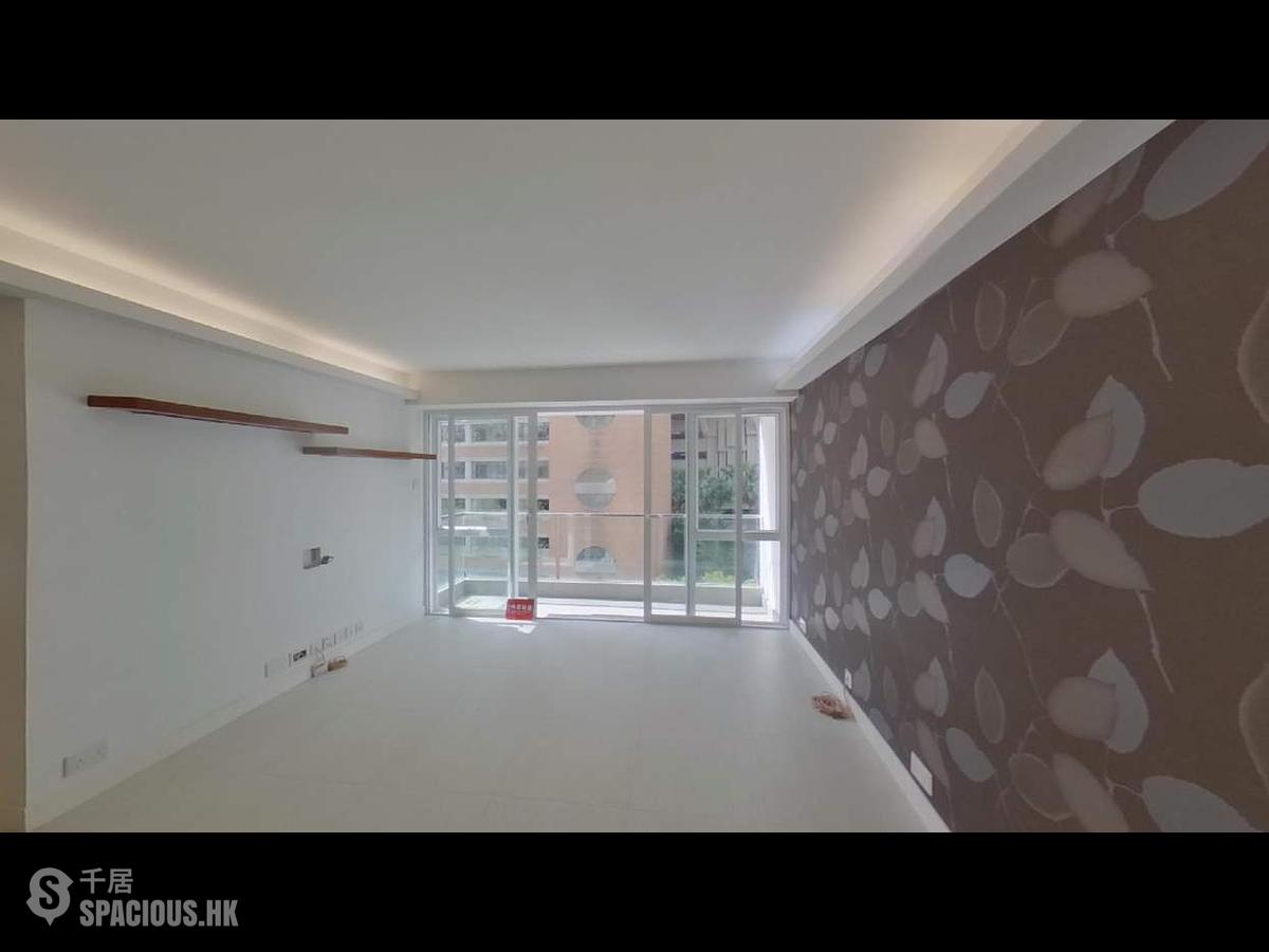 Wan Chai - Phoenix Court Block 3 01