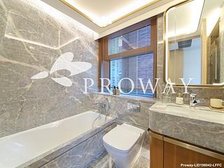 Mid Levels Central - 22A, Kennedy Road 06