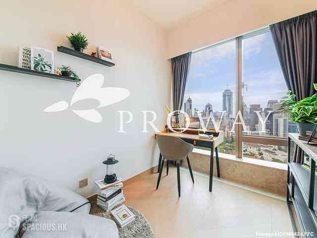 Mid Levels Central - 22A, Kennedy Road 08