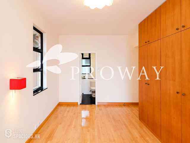 Mid Levels West - Scenic Heights 04